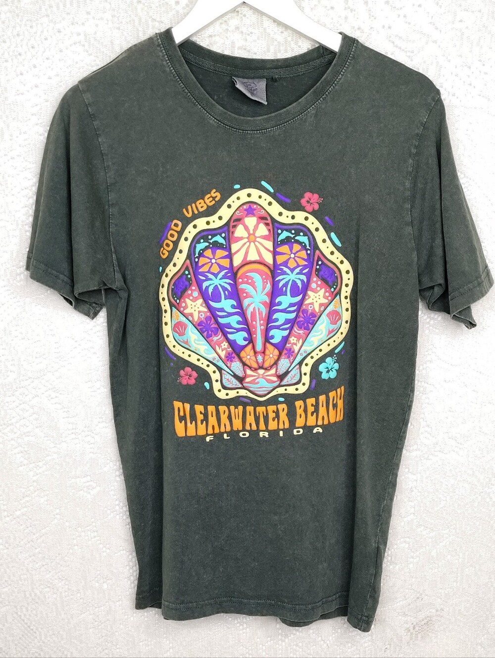 Clearwater Beach Colorful Shell Graphic Tshirt U S Vintage Size Small